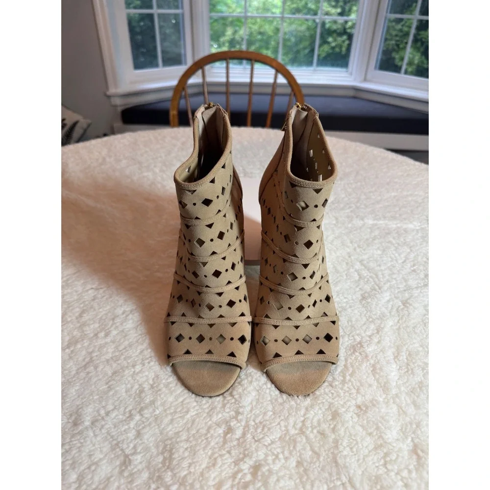 Michael Kors Women Tan Leather Laser Cut Wedge Booties Open Toe Sandals 10M